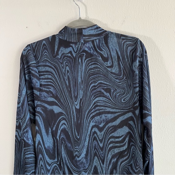 Good American Bodysuit Blue Black Ink Swirl Mesh Mock Neck Bodysuit Sz 2X(5) NWT - Picture 10 of 15